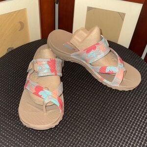 Skechers outdoor Floral Sport Sandals - Beige with Coral Accents